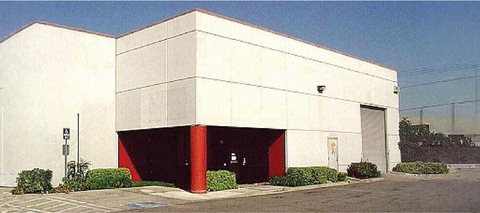 Primary Photo Of 5533 E Slauson Ave, Commerce Warehouse For Lease