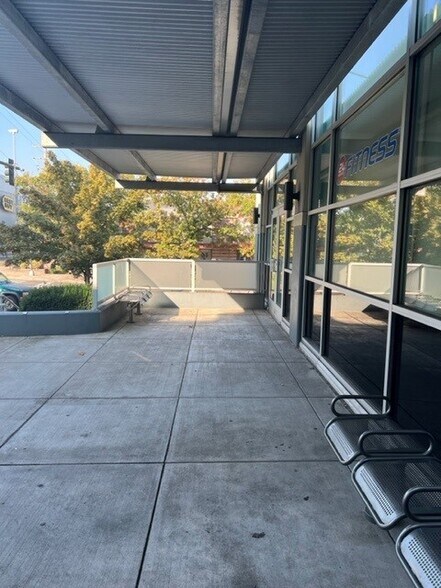 More Photos Of 507 NE Northgate Way, Seattle Apartments For Lease