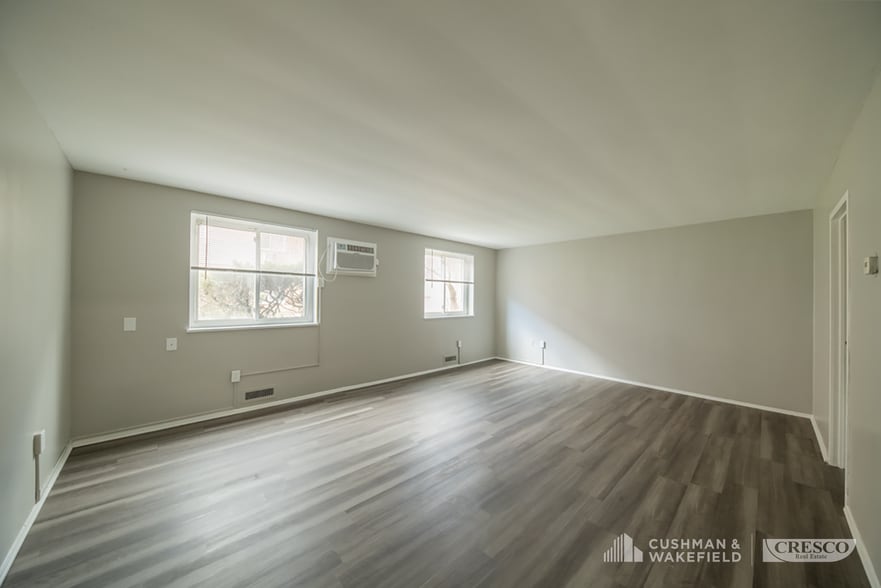 More Photos Of 20580 Lorain Rd, Fairview Park Apartments For Sale