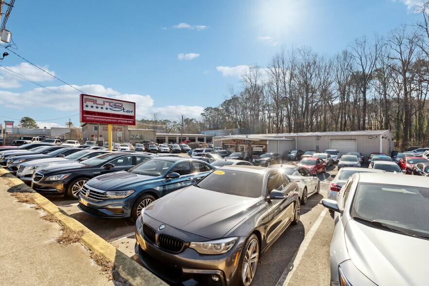 Primary Photo Of 3797 Lawrenceville Hwy, Tucker General Retail For Sale