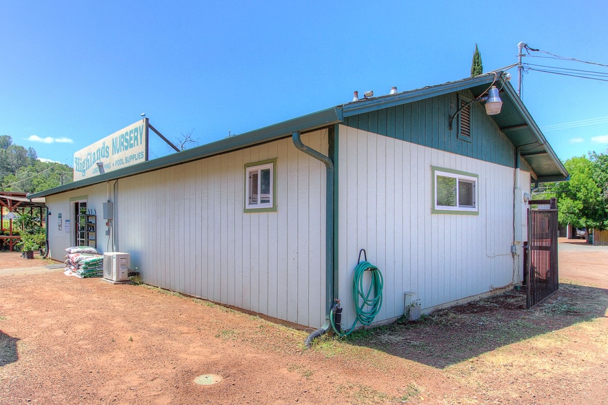 More Photos Of 3360 Old Highway 53, Clearlake Garden Center For Sale