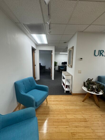 More Photos Of 105 Crescent Bay Dr, Laguna Beach Office For Lease
