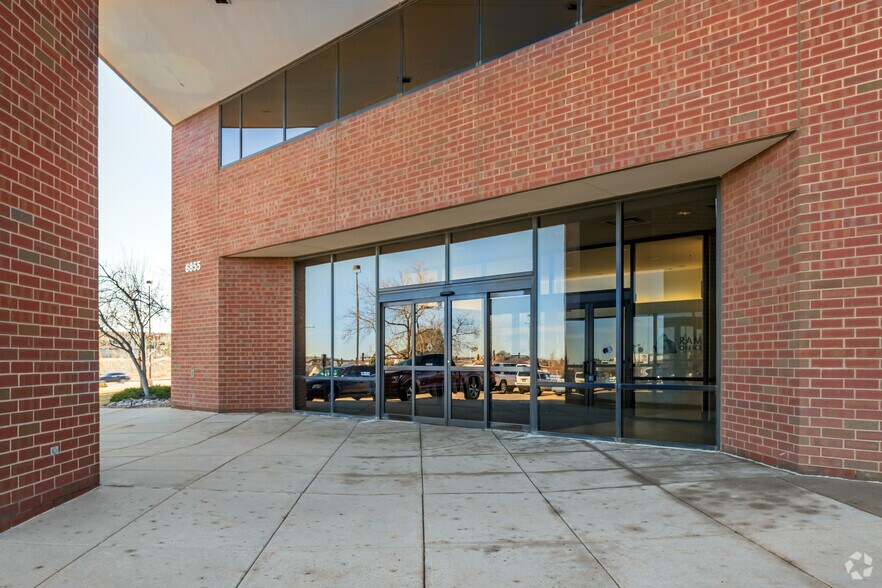 More Photos Of 6855 S Havana St, Centennial Office For Lease