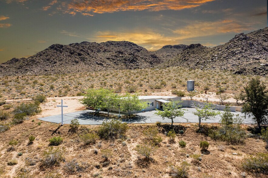 More Photos Of 50636 Golden Ray Rd, Johnson Valley Religious Facility For Sale