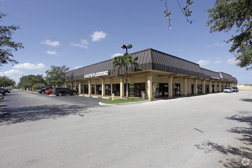 More Photos Of 5905-5985 S University Dr, Davie Freestanding For Lease