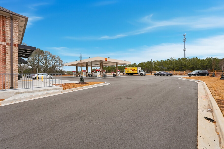 More Photos Of 1255 New Hope Rd, Lawrenceville General Retail For Lease