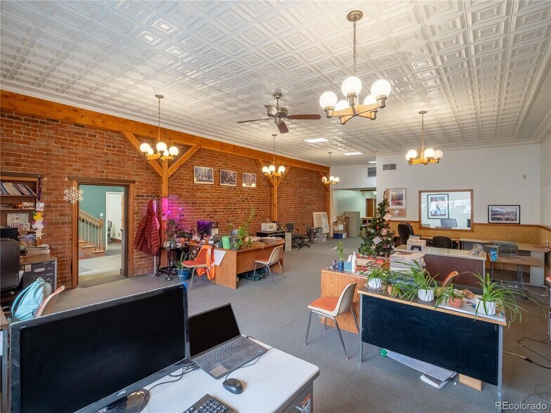 More Photos Of 125 E 2nd St, Salida Flex For Sale