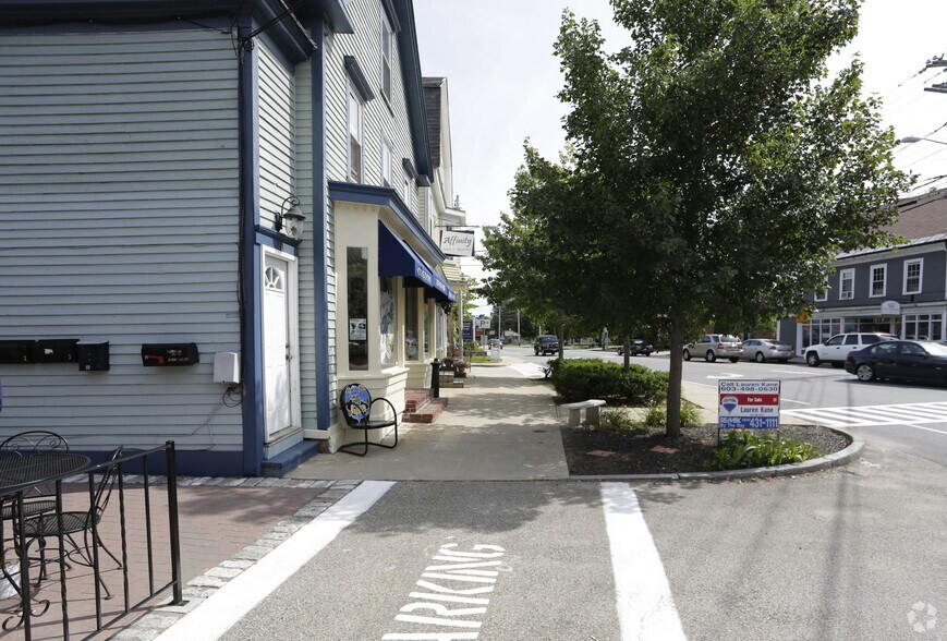 More Photos Of 10 Portland St, South Berwick Storefront Retail Residential For Sale