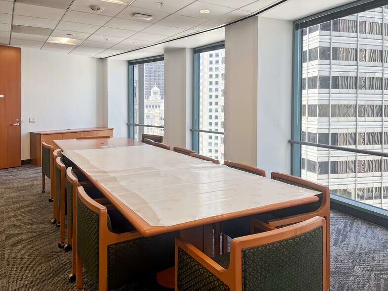 More Photos Of 388 Market St, San Francisco Coworking Space