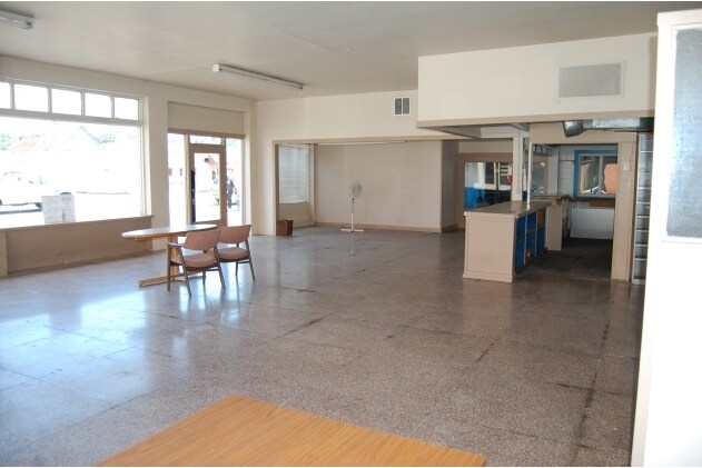 More Photos Of 305 S 1st St, Shelton Auto Dealership For Lease