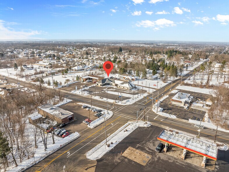 More Photos Of 544 Pearl Rd, Brunswick Freestanding For Sale