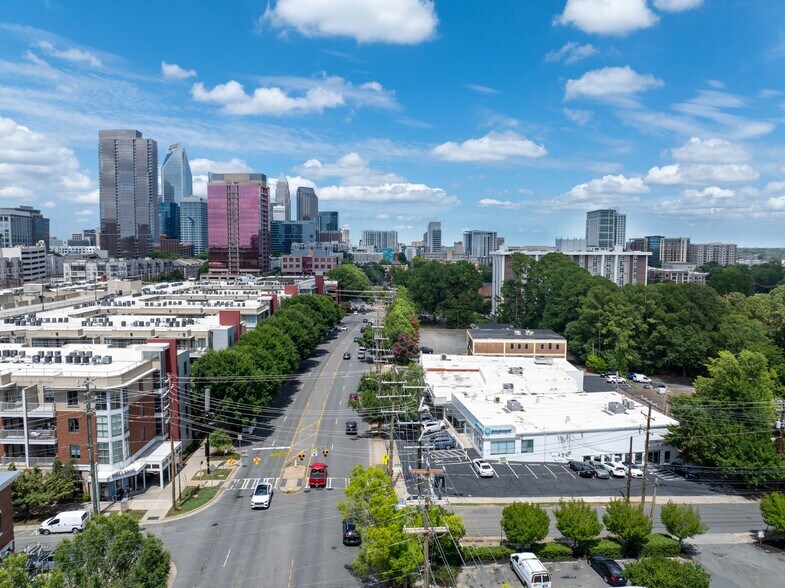 More Photos Of 1431 South Blvd, Charlotte Unknown For Lease