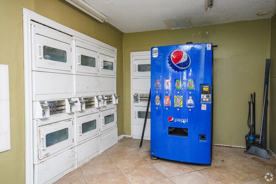 More Photos Of 1501 E Reed Rd, Greenville Apartments For Sale