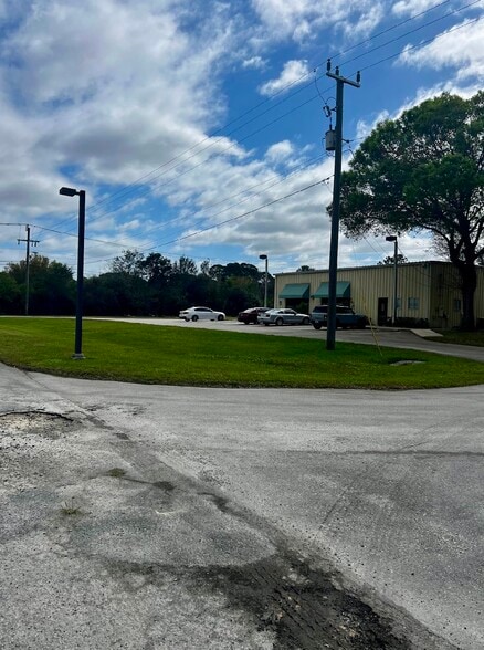 Primary Photo Of 2140 NW Reserve Park Trce, Port Saint Lucie Office For Sale