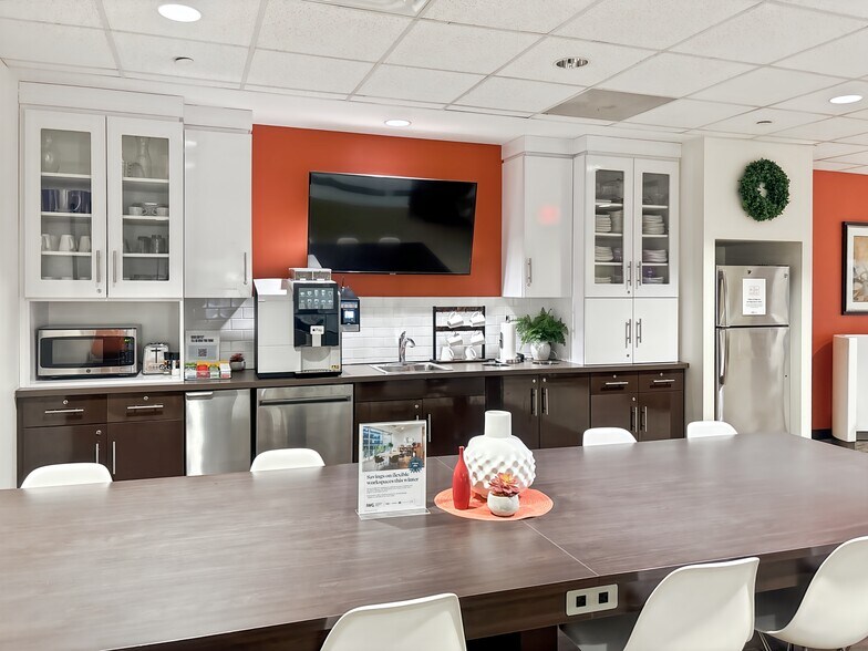 More Photos Of 317 George St, New Brunswick Coworking Space