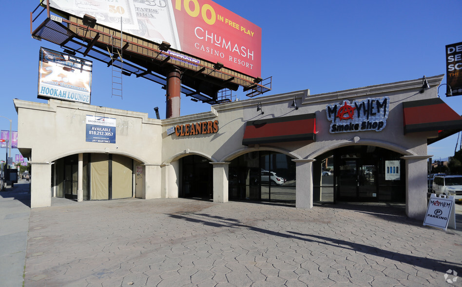 Primary Photo Of 17701-17705 Ventura Blvd, Encino Freestanding For Lease