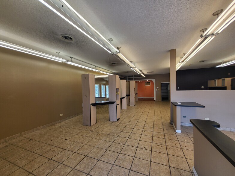 More Photos Of 1921-1923 Wadsworth Blvd, Lakewood Freestanding For Sale