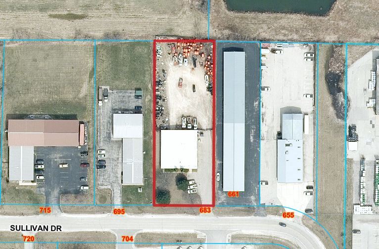 More Photos Of 683 Sullivan Dr, Fond Du Lac Warehouse For Sale