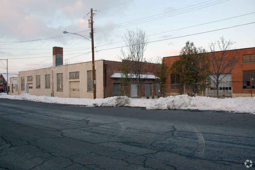 More Photos Of 1006-1026 Hanover Ave, Allentown Warehouse For Lease