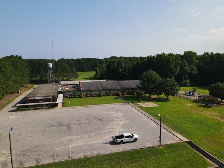 More Photos Of 8967 Cedar Grove School Loop Rd, Nashville Schools For Sale