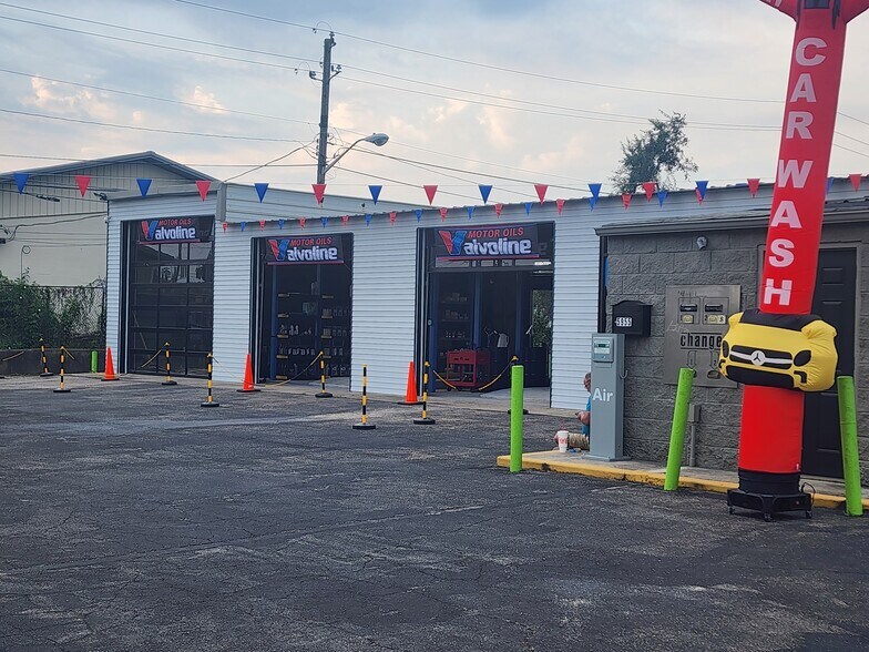 More Photos Of 5955 E 21st St, Indianapolis Carwash For Sale