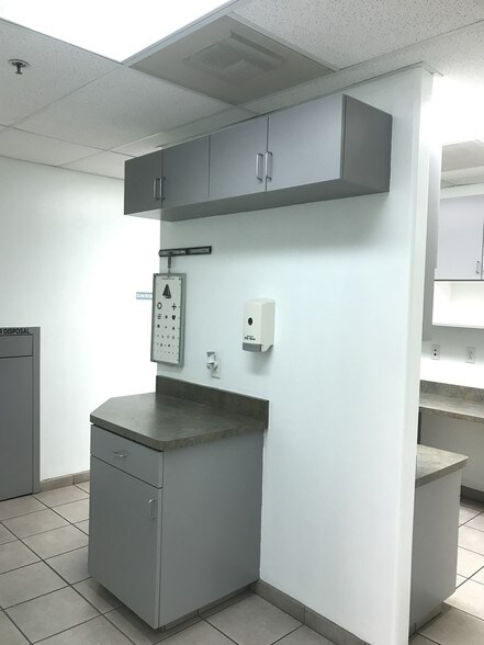 More Photos Of 1310 W St Marys Rd, Tucson Medical For Lease