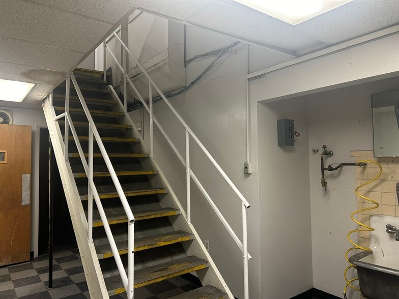 More Photos Of 5151 E 56th Ave, Commerce City Manufacturing For Sale