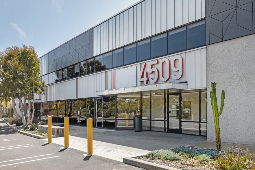 More Photos Of 4503-4509 Glencoe Ave, Marina Del Rey Research And Development For Lease