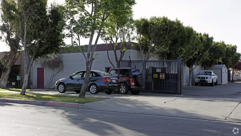 More Photos Of 15251 Boyle Ave, Fontana Warehouse For Sale