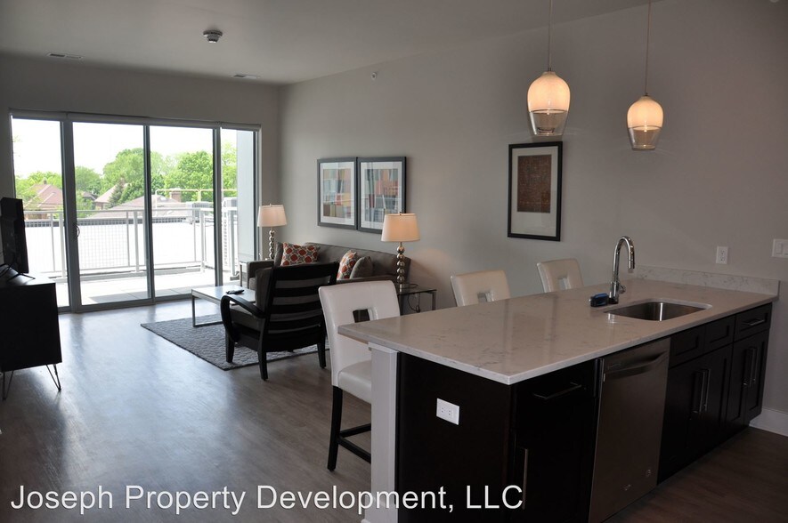 More Photos Of 4175 N Oakland Ave, Shorewood Multifamily For Sale