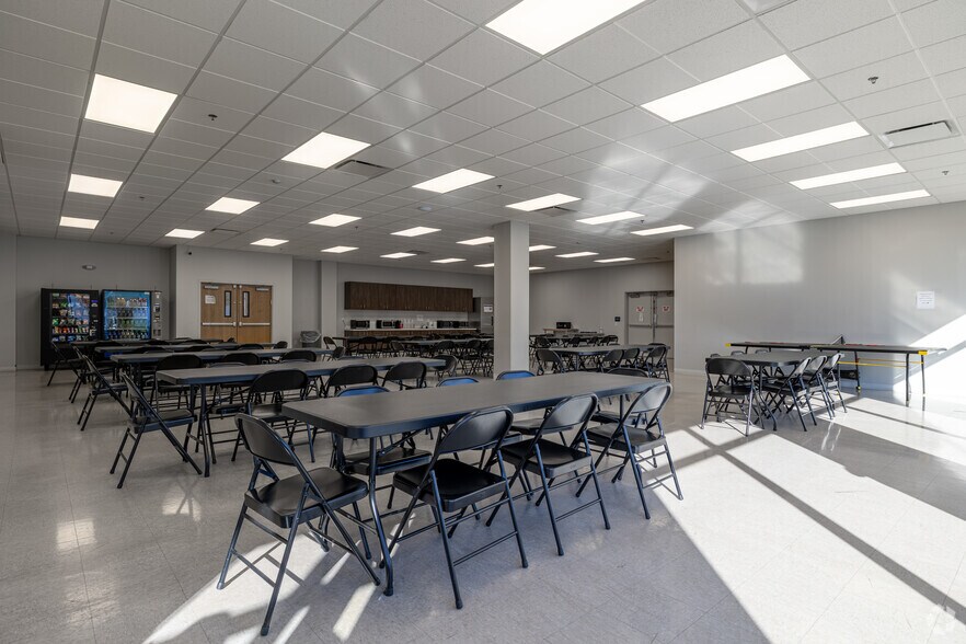 More Photos Of 200 S Pemberton Rd, Pemberton Township Distribution For Lease