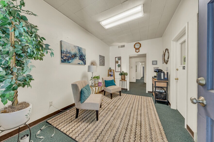 More Photos Of 1021 H St, Sacramento Apartments For Sale