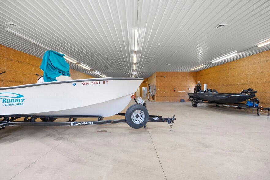 More Photos Of 1200 S Hartshorn Rd, Lakeside Marblehead Warehouse For Sale