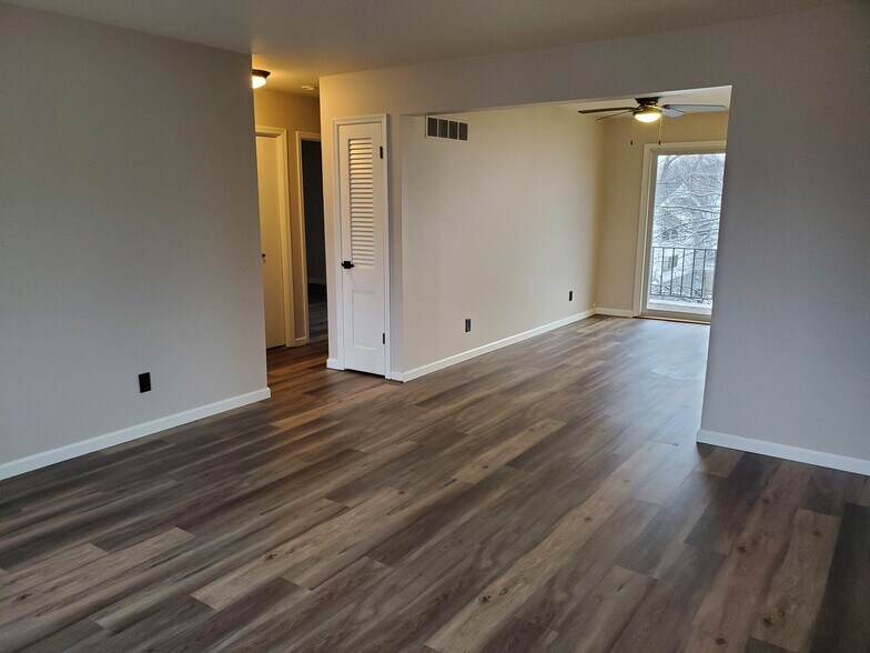 More Photos Of 519 W Superior St, Ottawa Apartments For Sale