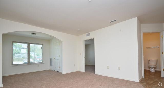 More Photos Of 1220 N King St, Hampton Apartments For Lease