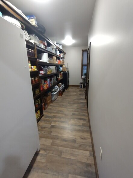 More Photos Of 131 Main St, Worthville Restaurant For Sale