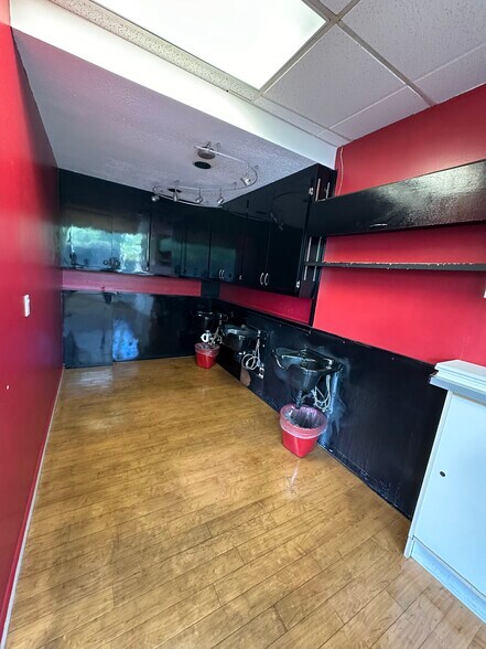 More Photos Of 1617 Kapiolani Blvd, Honolulu Apartments For Sale