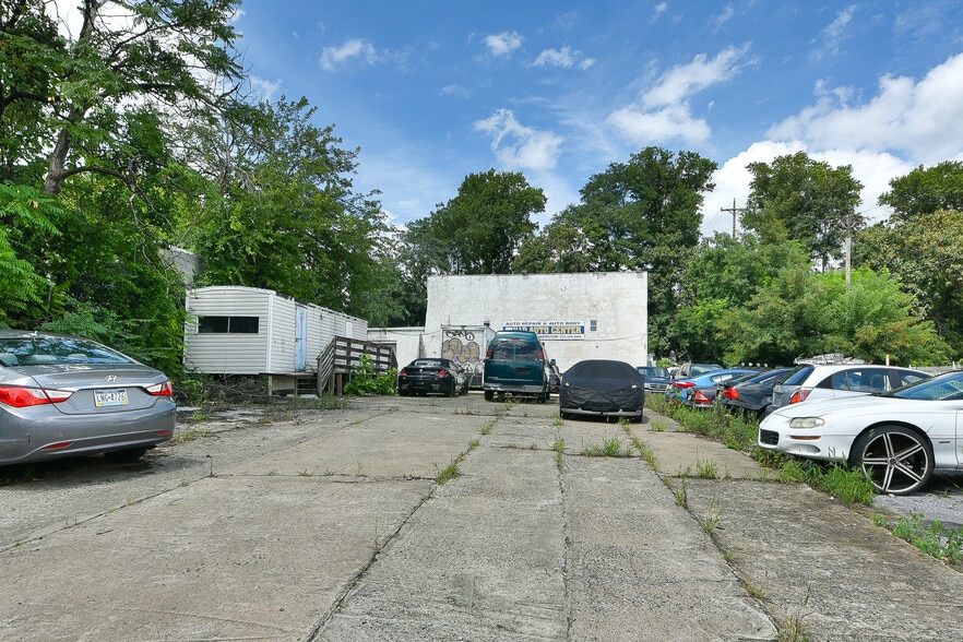 More Photos Of 601 W Fisher St, Philadelphia Warehouse For Sale