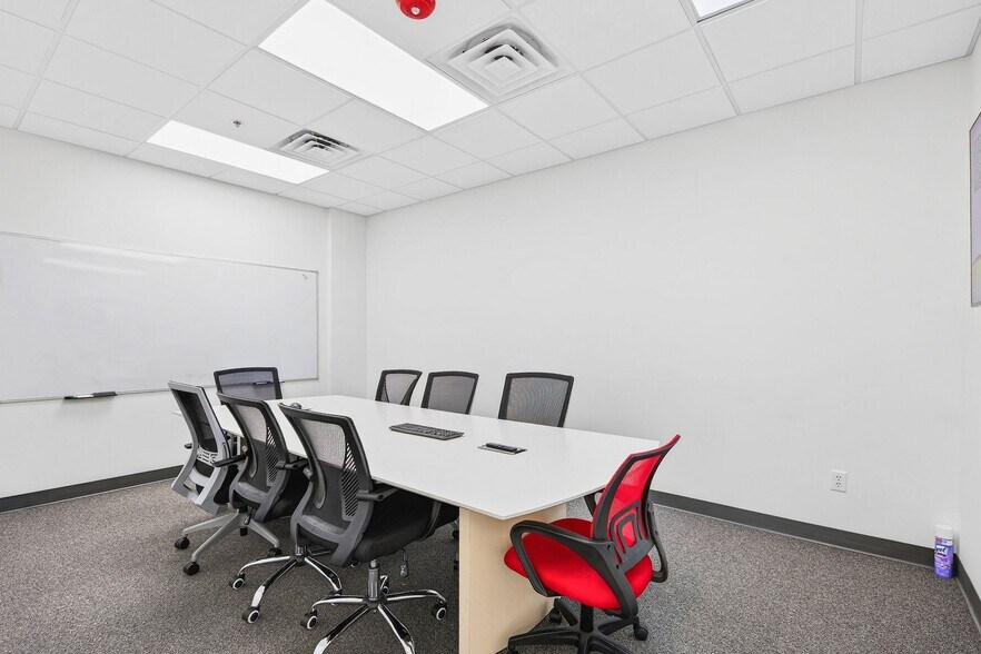 More Photos Of 930 S Harbor City Blvd SW, Melbourne Office For Sale