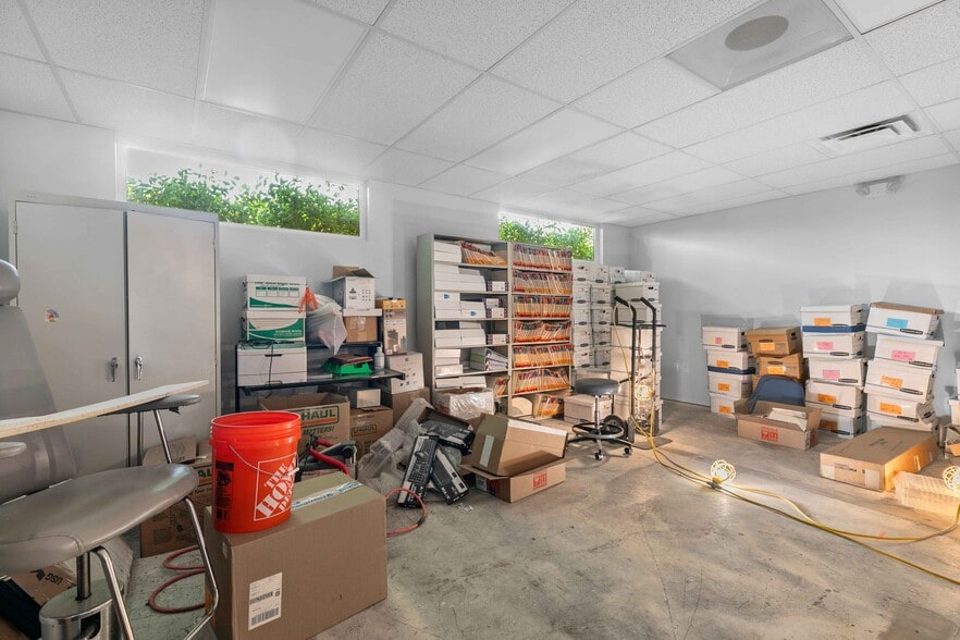 More Photos Of 111 S Garfield Ave, Montebello Medical For Lease