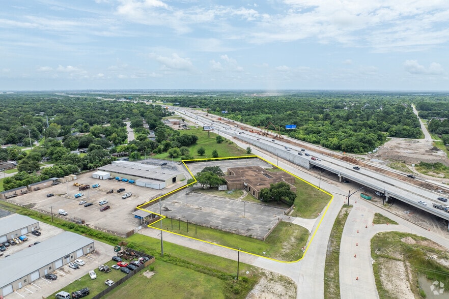 Primary Photo Of 3100 Gulf Fwy, La Marque Office For Sale