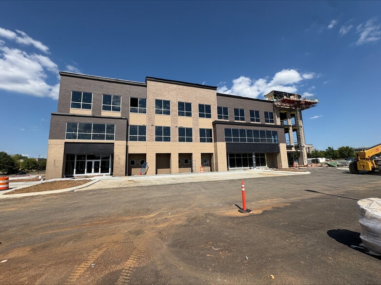 More Photos Of 1600 Gateway Blvd, Murfreesboro Office For Lease