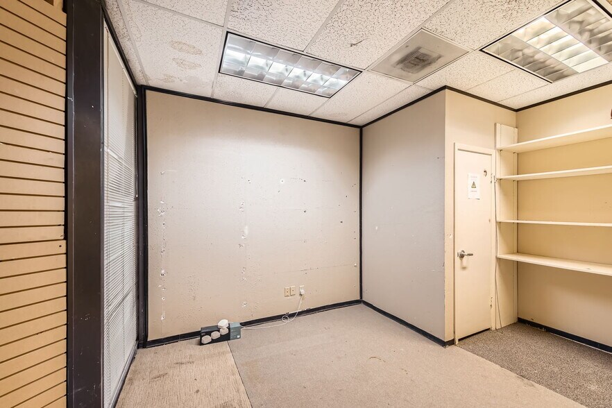 More Photos Of 14423 Cornerstone Village Dr, Houston Medical For Sale