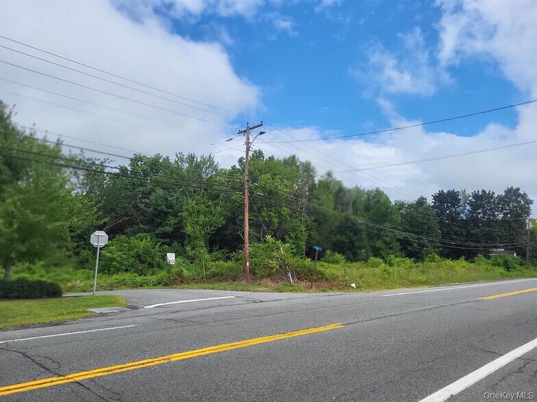 More Photos Of 2530 NY-208, Walden Land For Sale