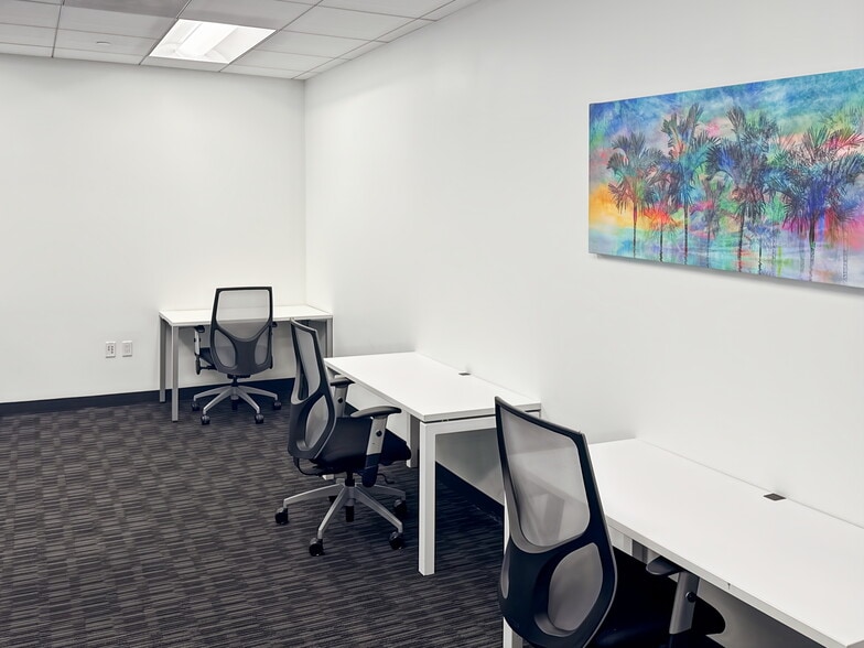 More Photos Of 2029 Century Park E, Los Angeles Coworking Space