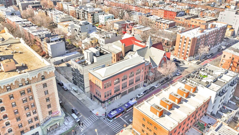 More Photos Of 405-407 Gates Ave, Brooklyn Loft Creative Space For Lease
