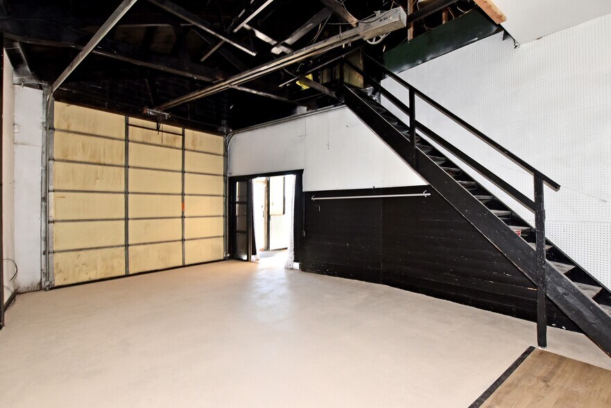 More Photos Of 115 Hwy 85, Ault Freestanding For Lease