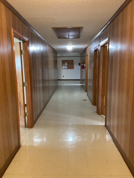 More Photos Of 10164 E Gretna Rd, Gretna Religious Facility For Sale