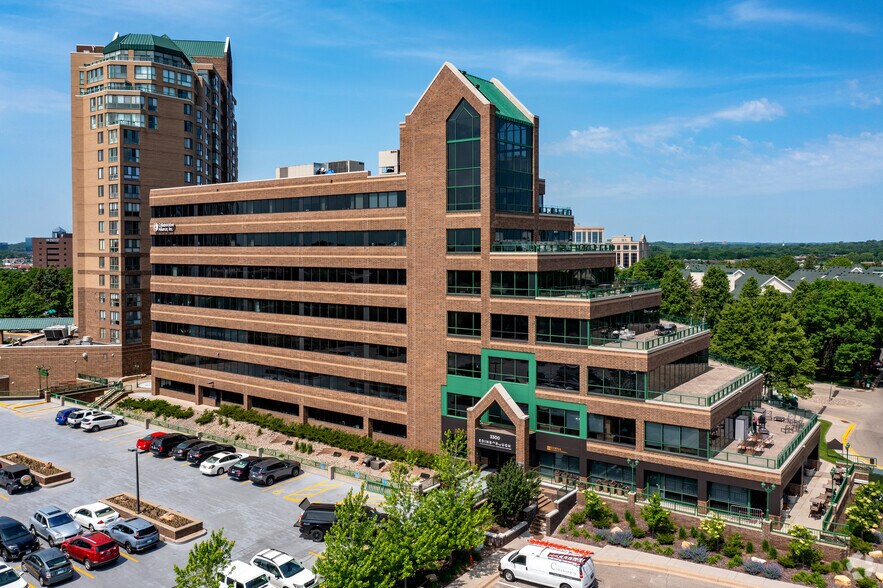 More Photos Of 3300 Edinborough Way, Edina Office For Lease