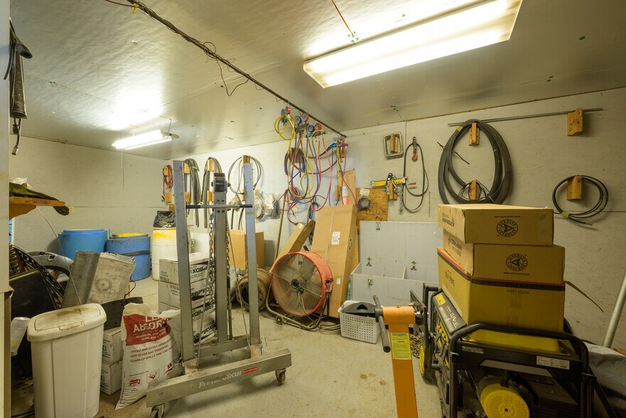 More Photos Of 31232 Red Hill Rd, Langsville Auto Repair For Sale